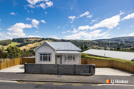 Photo of property in 212 Kenmure Road, Kenmure, Dunedin, 9011