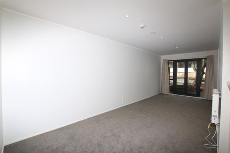 Photo of property in 6a/30 Westward Ho, Glen Eden, Auckland, 0602
