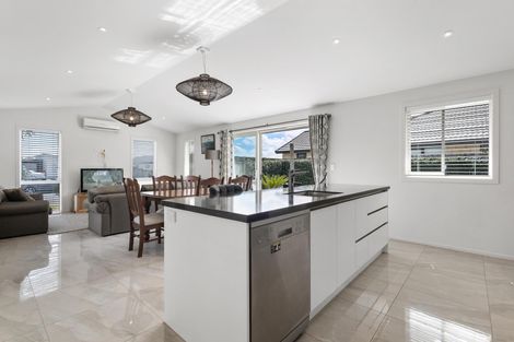 Photo of property in 16 O'sullivan Drive, Matamata, 3400