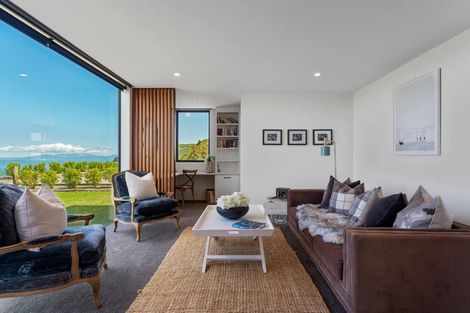 Photo of property in 155 Whakaroa Road, Kinloch, Taupo, 3385