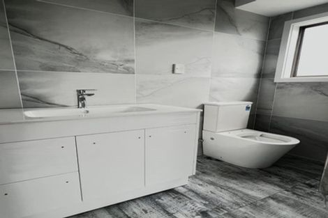 Photo of property in 14a Marendellas Drive, Bucklands Beach, Auckland, 2014