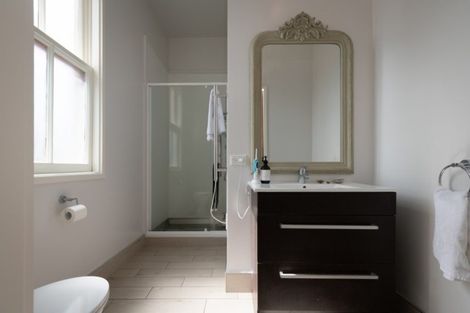 Photo of property in 200 Tinakori Road, Thorndon, Wellington, 6011