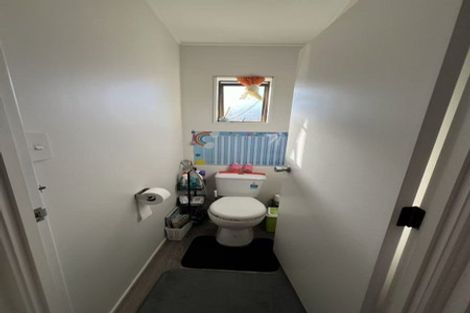 Photo of property in 2/18 Bingara Place, Favona, Auckland, 2024
