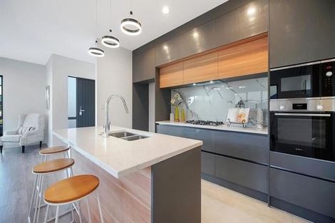 Photo of property in 30 Cloonlyon Drive, Flat Bush, Auckland, 2019