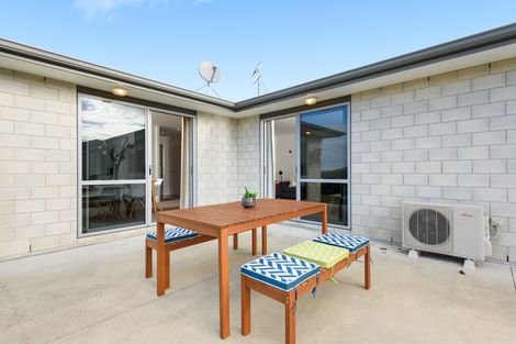 Photo of property in 23 Fairfax Crescent, Pyes Pa, Tauranga, 3112