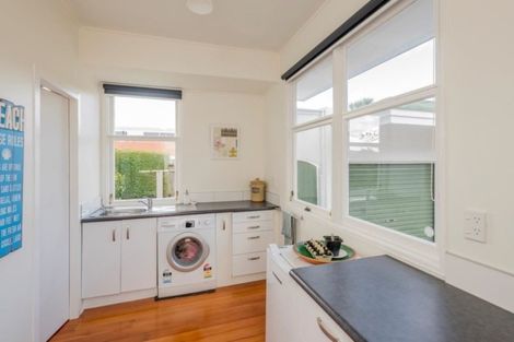 Photo of property in 395 Te Moana Road, Waikanae, 5036