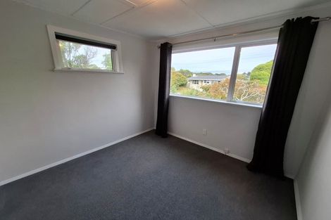 Photo of property in 54 Clawton Street, Westown, New Plymouth, 4310