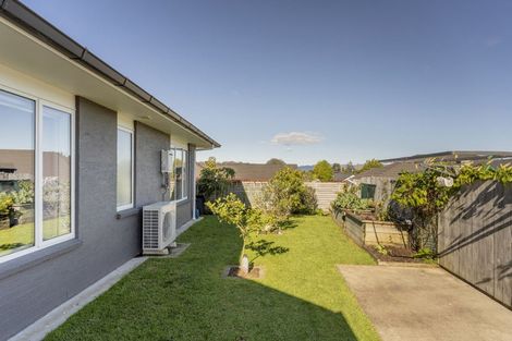 Photo of property in 8 Topping Place, Whitianga, 3510