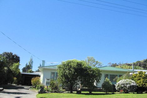 Photo of property in 5 Isel Place, Stoke, Nelson, 7011