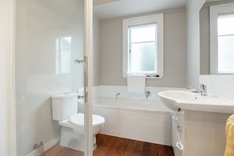 Photo of property in 11 Primrose Street, Frankton, Hamilton, 3204