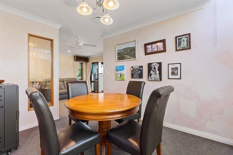 Photo of property in 3 Caernarvon Rise, Bethlehem, Tauranga, 3110