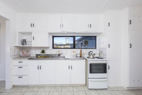 Photo of property in 152 Mcleod Street, Elderslea, Upper Hutt, 5018