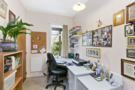 Photo of property in 22 Hathaway Avenue, Karori, Wellington, 6012