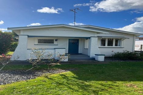 Photo of property in 12 Holyrood Terrace, Waipukurau, 4200