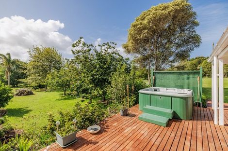 Photo of property in 98 Edmonds Road, Kerikeri, 0293