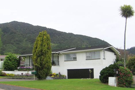 Photo of property in 27 Tui Road, Te Aroha, 3320