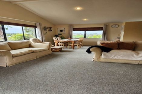 Photo of property in 11/76 Target Road, Totara Vale, Auckland, 0629