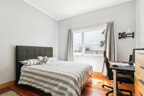 Photo of property in 3 Ninian Street, Highbury, Wellington, 6012