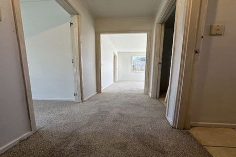 Photo of property in 2/3 Kita Road, Manurewa, Auckland, 2102