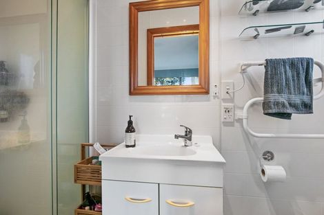 Photo of property in 99 Cashmere Avenue, Khandallah, Wellington, 6035