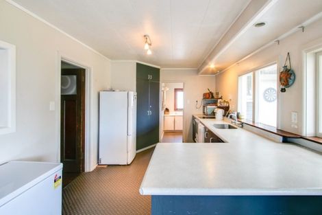 Photo of property in 101 Wellesley Road, Napier South, Napier, 4110