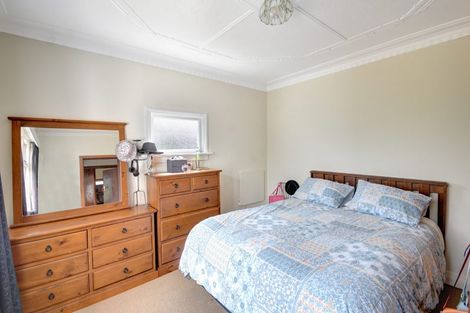 Photo of property in 19 Burns Street, Milton, 9220