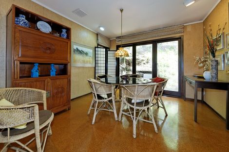 Photo of property in 11 Paturoa Road, Titirangi, Auckland, 0604