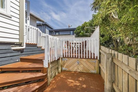 Photo of property in 5 Mako View, Titahi Bay, Porirua, 5022