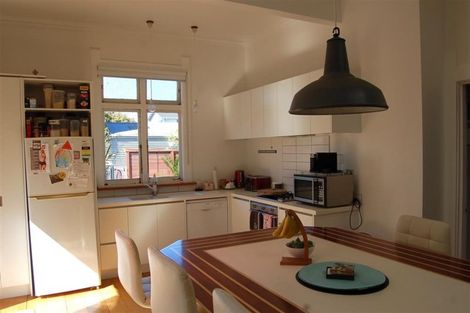 Photo of property in 11 Thistle Street, Napier South, Napier, 4110