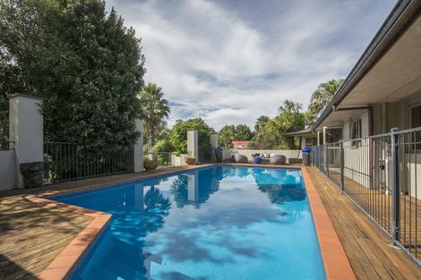 Photo of property in 63 Riverland Road, Kumeu, 0892