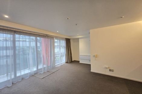 Photo of property in Summit Apartments, 11/184 Molesworth Street, Thorndon, Wellington, 6011