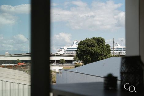 Photo of property in Algarve Apartments, 213/332 Maunganui Road, Mount Maunganui, 3116