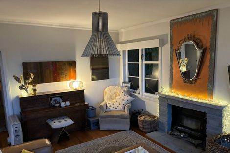 Photo of property in 25 Alexandra Road, Roseneath, Wellington, 6021