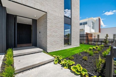 Photo of property in 43 Bristol Freighter Road, Hobsonville, Auckland, 0616