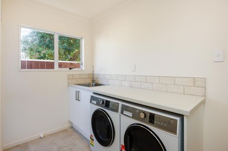 Photo of property in 21a Rangitira Avenue, Palmerston North, 4414