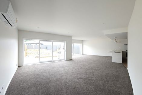 Photo of property in 81 Hokioi Drive, Kenepuru, Porirua, 5022