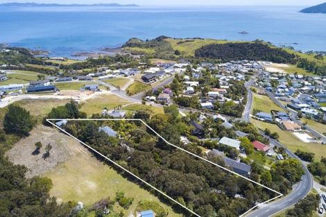 Photo of property in 105 Cable Bay Block Road, Cable Bay, 0420