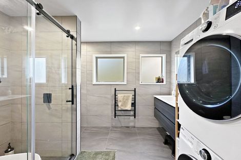 Photo of property in 15 Judd Crescent, Naenae, Lower Hutt, 5011