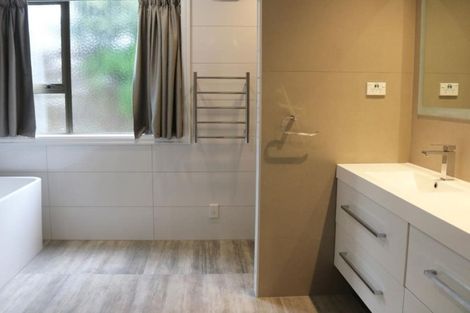 Photo of property in 66 Rama Crescent, Khandallah, Wellington, 6035