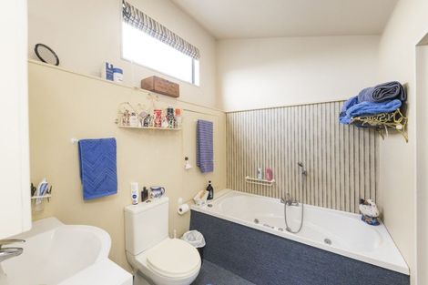 Photo of property in 63 Dundas Road, Sanson, 4817