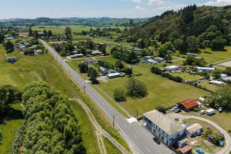 Photo of property in 1156 Matawai Road, Ormond, 4071
