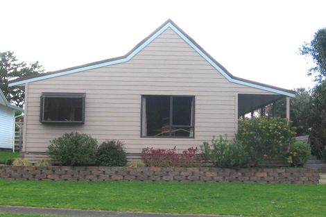 Photo of property in 1a Champion Place, Pauanui, Hikuai, 3579