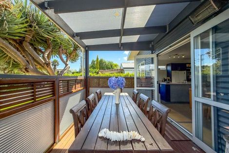 Photo of property in 25 Whiritoa Beach Road, Whiritoa, Whangamata, 3691