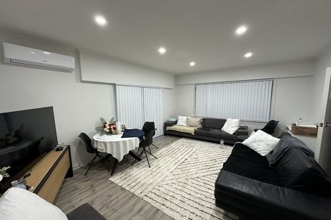 Photo of property in 34 Sutherland Road, Point Chevalier, Auckland, 1025