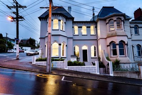 Photo of property in 50 Manor Place, Dunedin Central, Dunedin, 9016