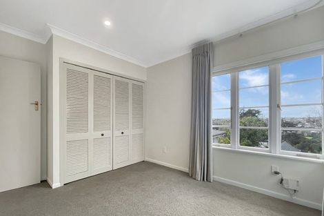 Photo of property in 2/25 Cathedral Place, Parnell, Auckland, 1052