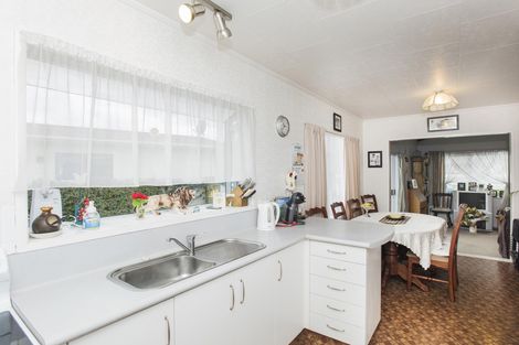 Photo of property in 1 Elsdon Best Street, Riverdale, Gisborne, 4010