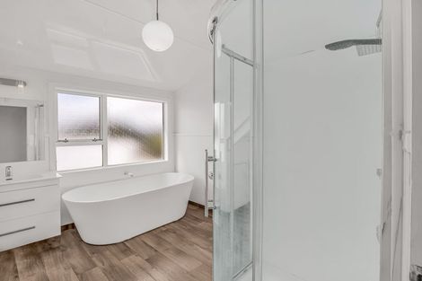 Photo of property in 11 Leander Place, Milson, Palmerston North, 4414