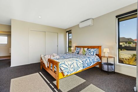 Photo of property in 21 Frye Crescent, Albert Town, Wanaka, 9305