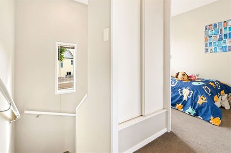 Photo of property in 7 Mt Lebanon Lane, Henderson, Auckland, 0612